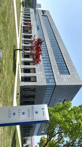 18�����з����� (1)_����.jpg